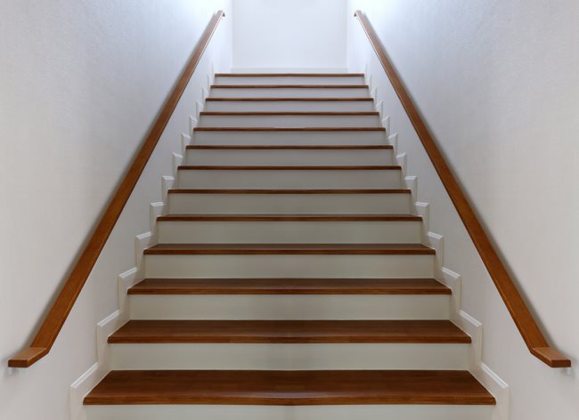 Que signifie rêver d'un escalier ou qu'on grimpe à celui-ci?