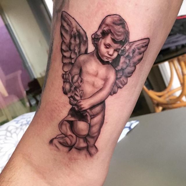 tattoo feminin ange 08
