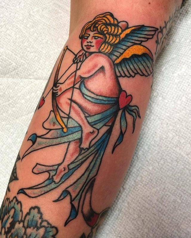 tattoo feminin ange 44