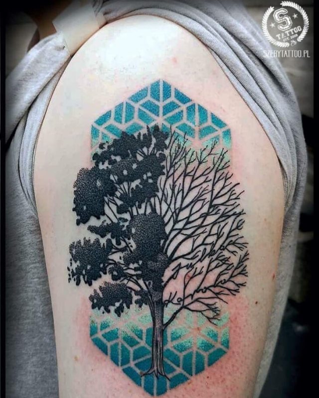 tattoo feminin arbre 08