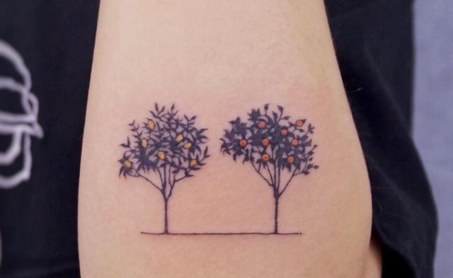 tattoo feminin arbre 17