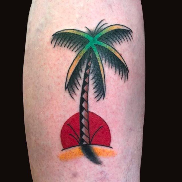 tattoo feminin arbre 18