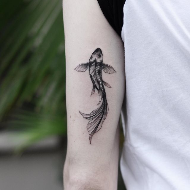 tattoo feminin de carpe 65