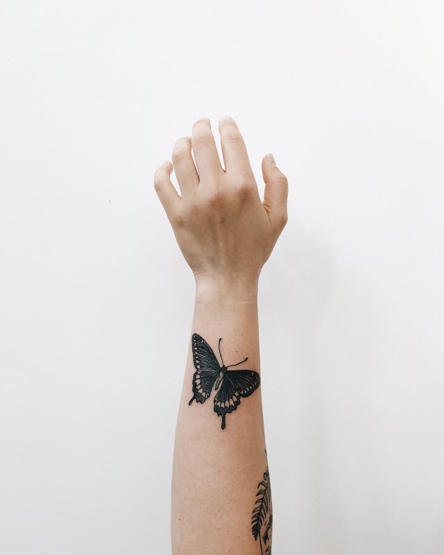 tattoo feminin de papillon 07