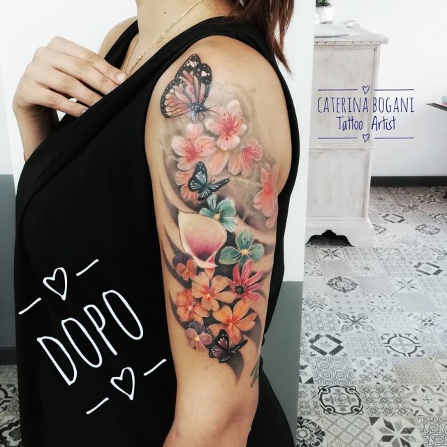 tattoo feminin de papillon 108