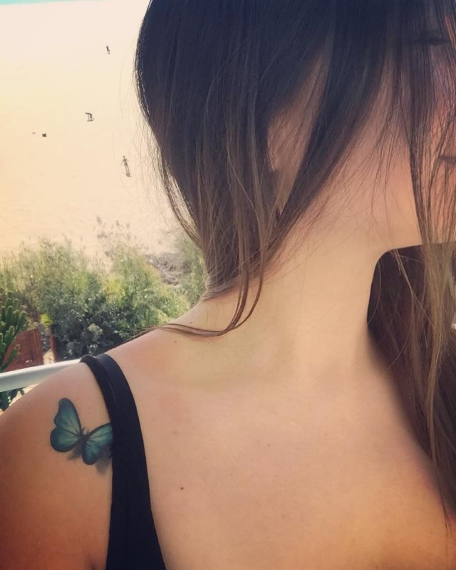tattoo feminin de papillon 142