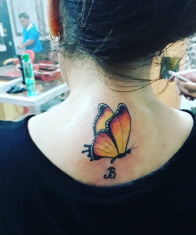 tattoo feminin de papillon 179