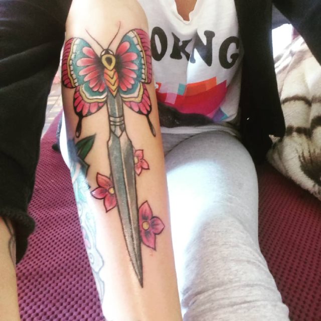 tattoo feminin de papillon 54