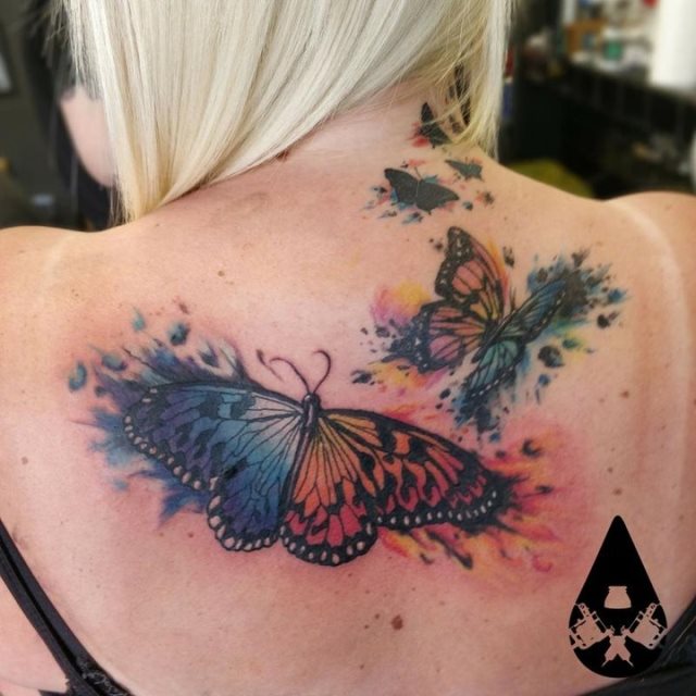 tattoo feminin de papillon 61