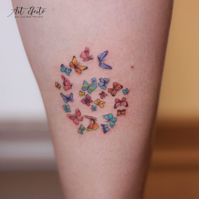 tattoo feminin de papillon 66