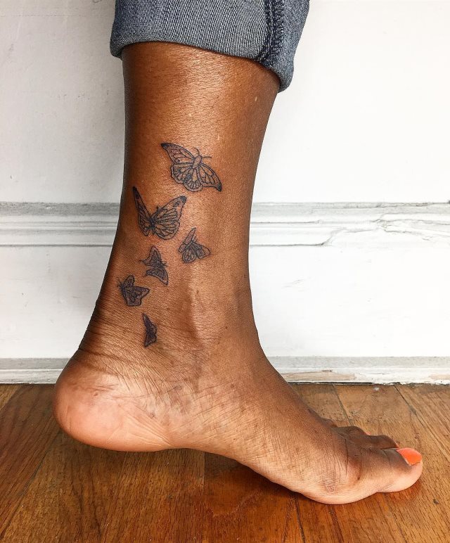 tattoo feminin de papillon 78