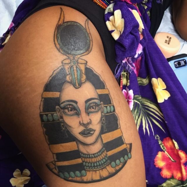 tattoo feminin egyptien 27