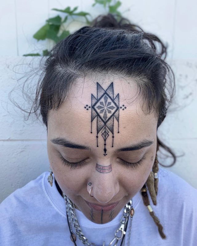 tattoo feminin indigenes 07
