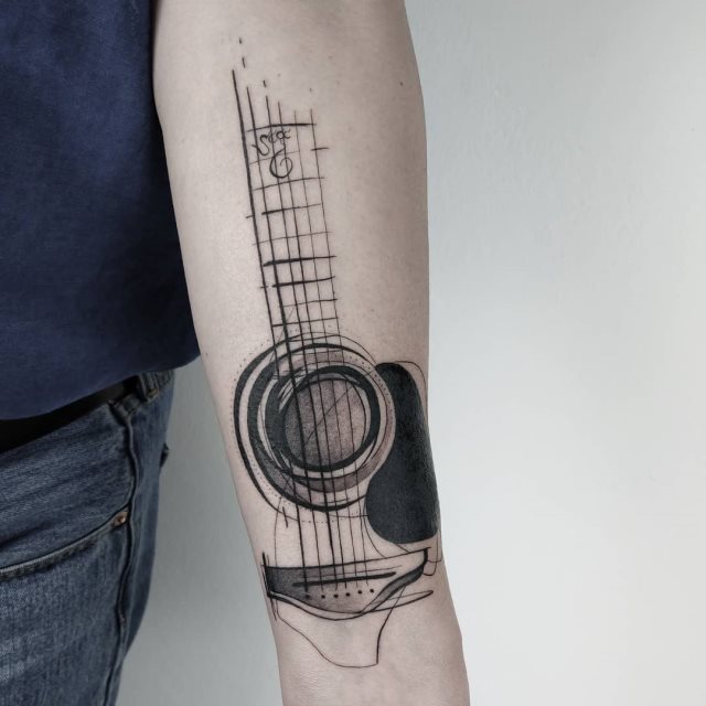 tattoo feminin musicale 45