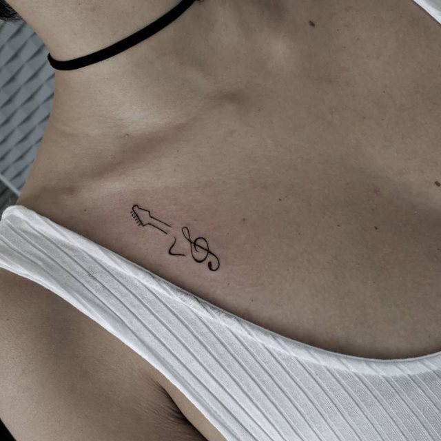 tattoo feminin musicale 57