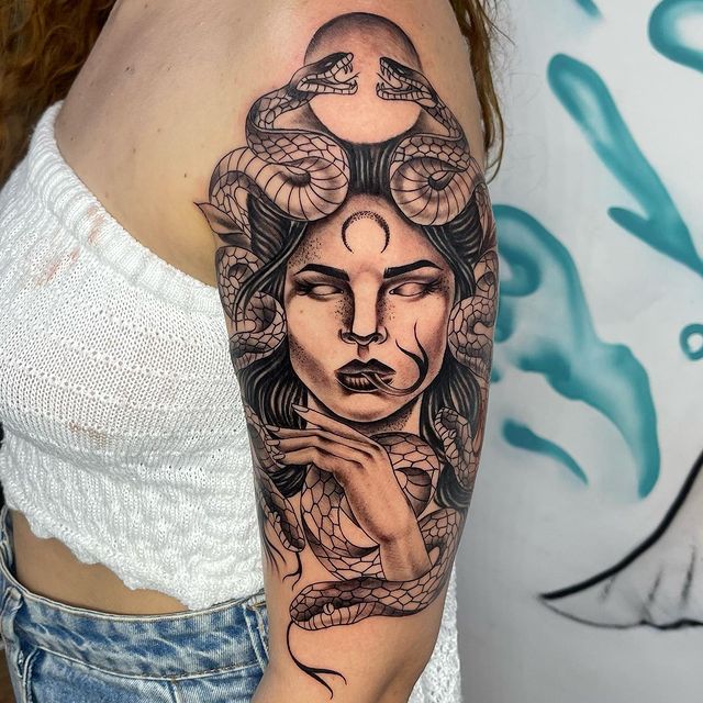 tattoo feminin mythologie grecque 11