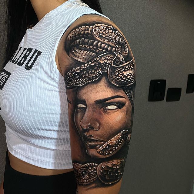 tattoo feminin mythologie grecque 16