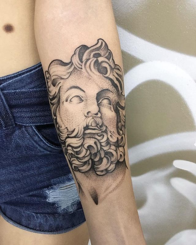 tattoo feminin mythologie grecque 18