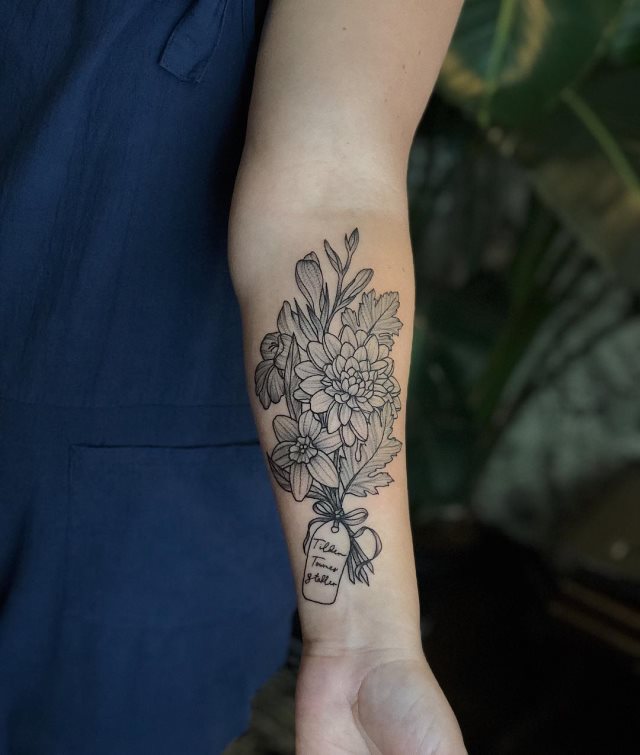 tattoo feminin pour avant bras 10