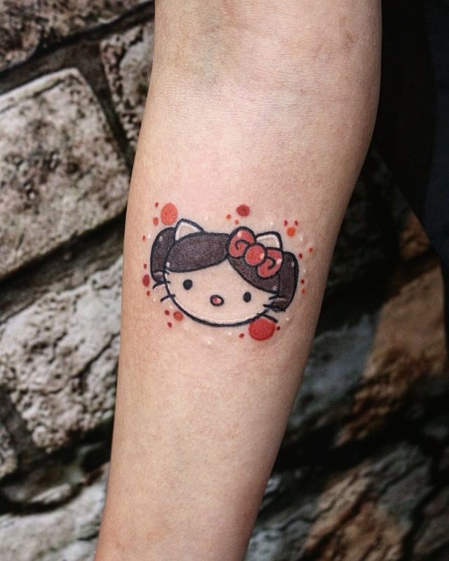 tattoo feminin pour bras 101