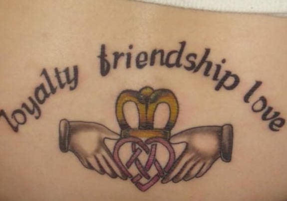 tatouage amitié 527