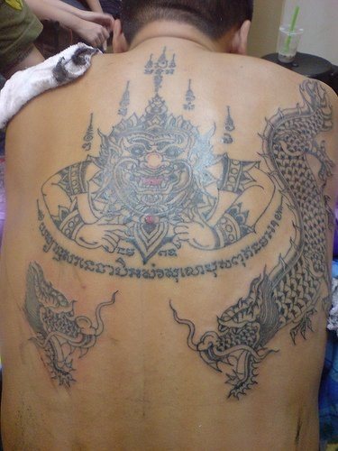 tatouage bouddhiste 512