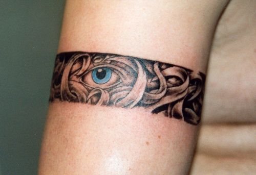 tatouage bracelet 556