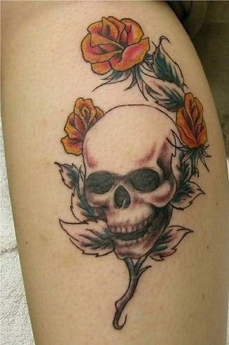 tatouage crâne 584