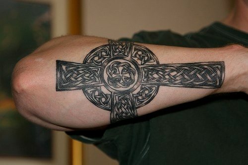 tatouage croix 523