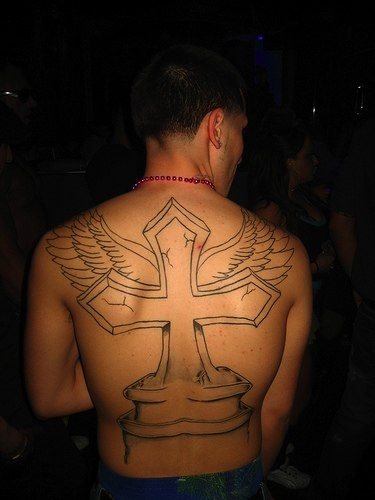 tatouage croix 529