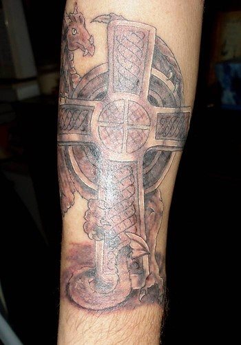 tatouage croix 531