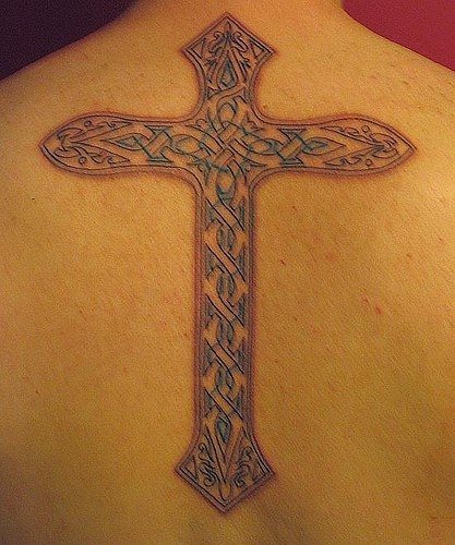 tatouage croix 554