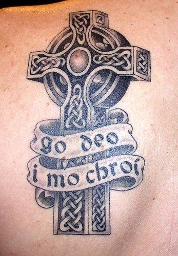 tatouage croix 559