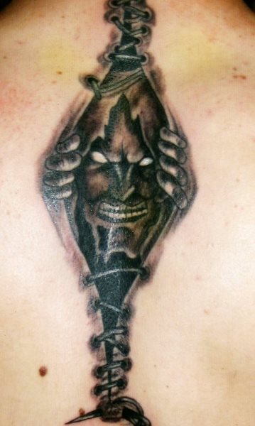 tatouage diable 520