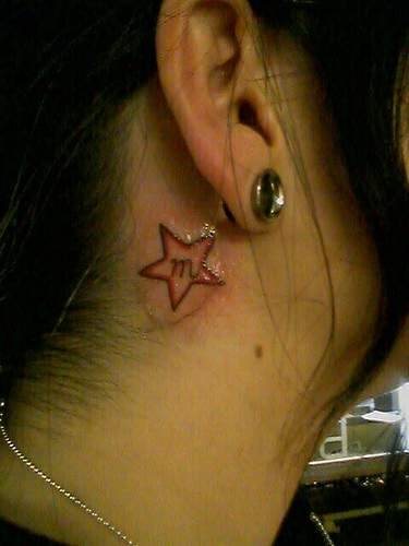 tatouage étoile 1007