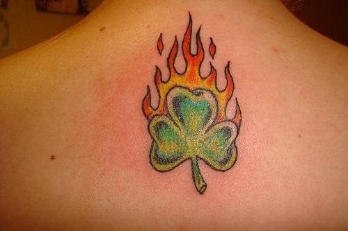tatouage flamme feu 1086