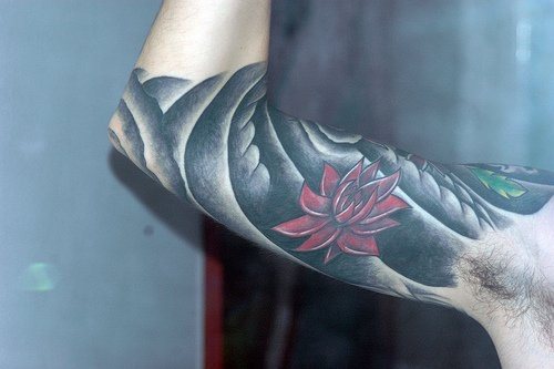 tatouage fleur lotus 1091