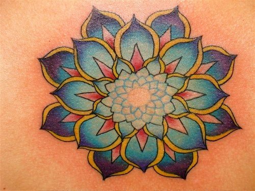 tatouage fleur lotus 1027