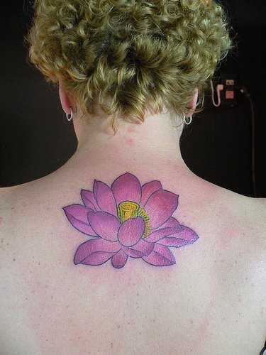 tatouage fleur lotus 1034