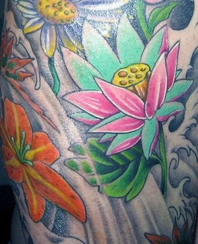 tatouage fleur lys 1035