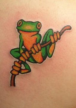 tatouage grenouille 1037