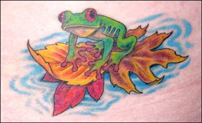 tatouage grenouille 1042