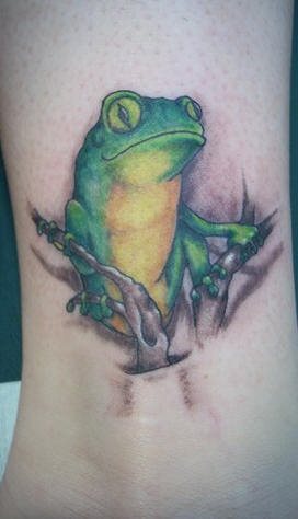 tatouage grenouille 1016