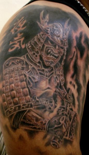 tatouage guerrier 1067