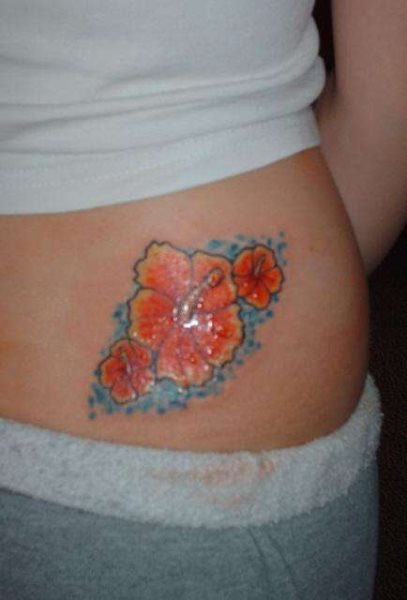 tatouage fleur hibiscus 1021