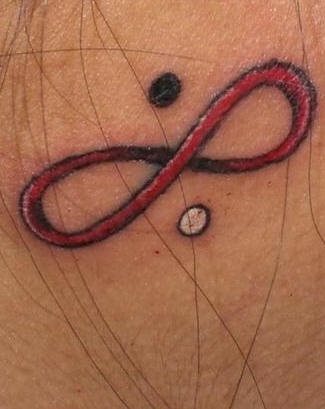 tatouage infini 1013