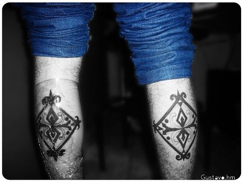 tatouage mollet jambe 1046