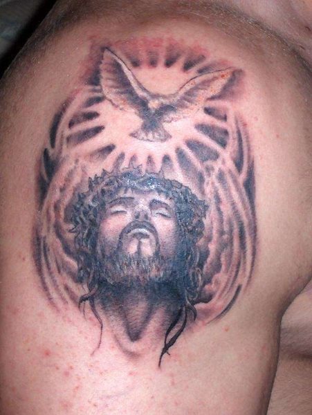 tatouage jesus christ 1005