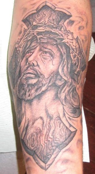 tatouage jesus christ 1010
