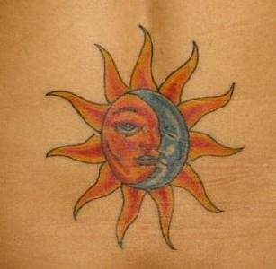 tatouage lune soleil 1049